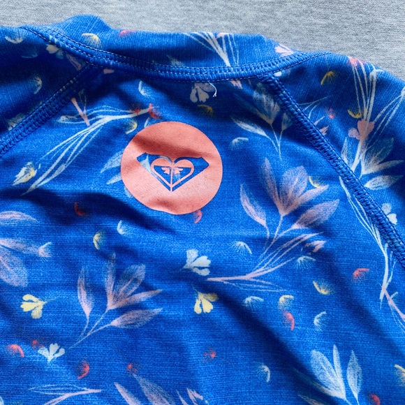 Roxy Kids long sleeve Rashguard - Picture 4 of 5